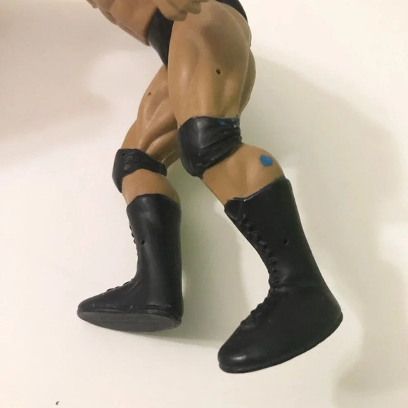 Vintage 1996 The Rock WWF Wrestling Action Figure Dwayne Johnson Jakks Loose - Picture 15 of 16